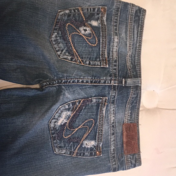 Silver Brand  Jeans - Picture 2 of 3